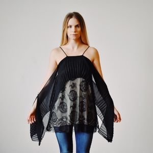 NWT Elliatt Tank Top